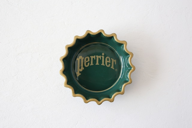 フランス アンティーク ヴィンテージ ペリエ Perrier 王冠型 灰皿　N-02162