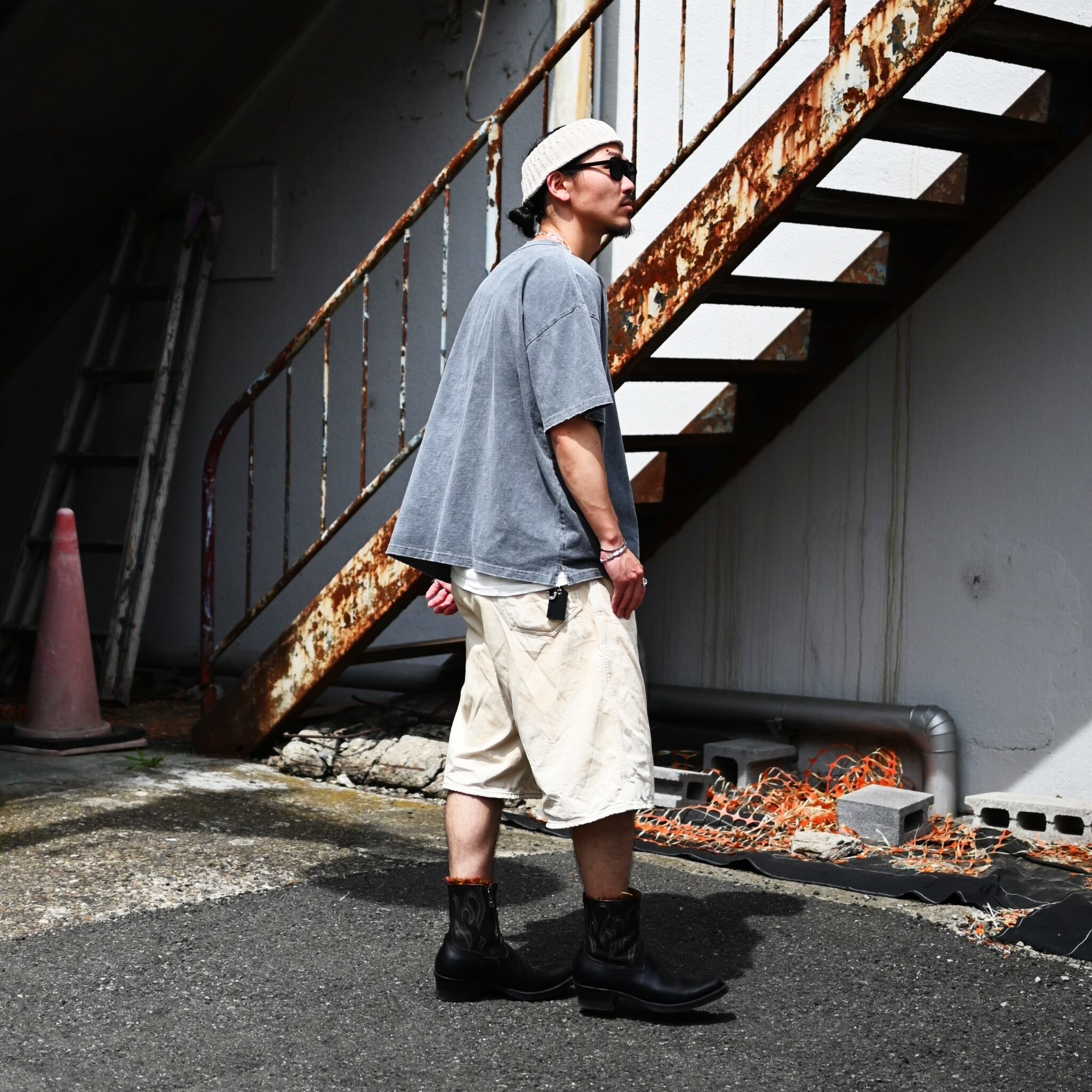 ANACHRONORM(アナクロノーム)、PIGMENT DYED POCKET S/S T-Sと FRONT