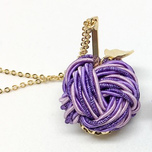 魅惑の香り紫りんご ネックレス