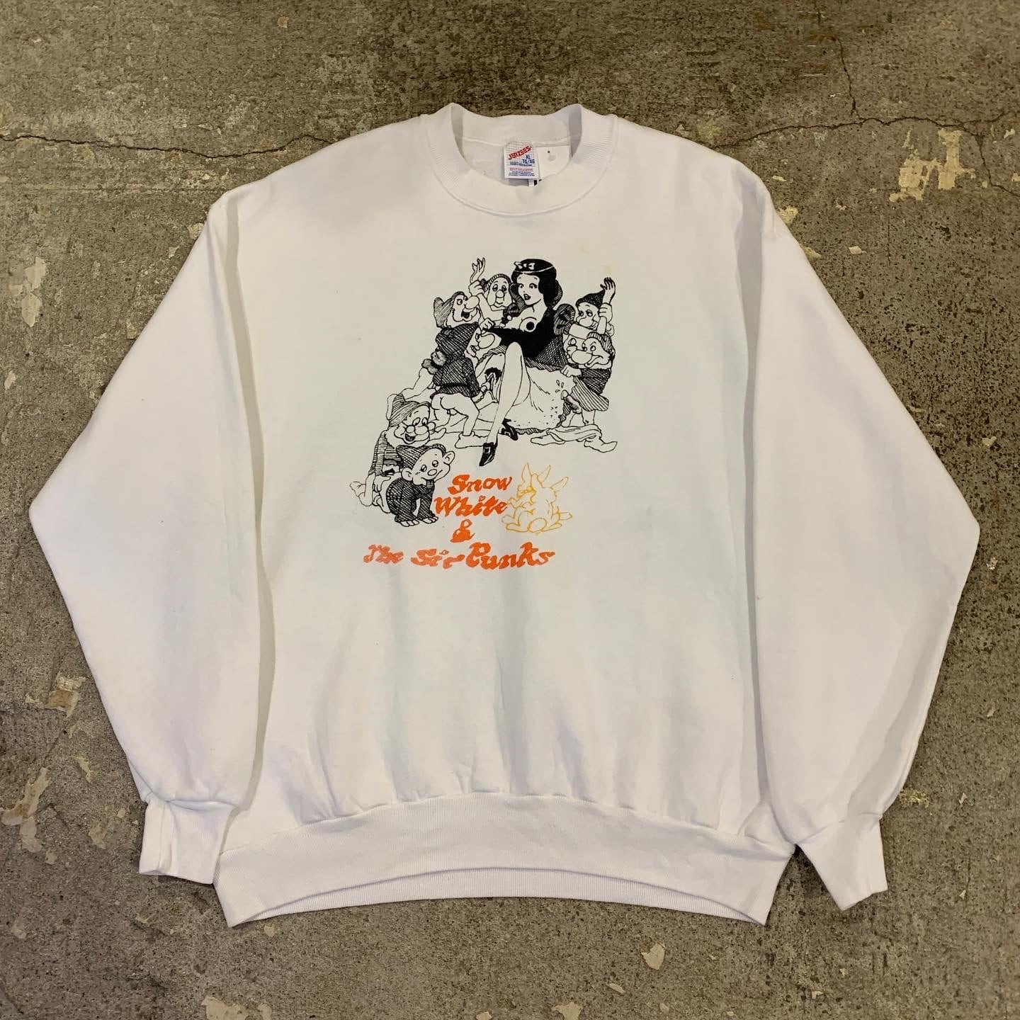 90s Snow White & The Sir Punks sweat | What