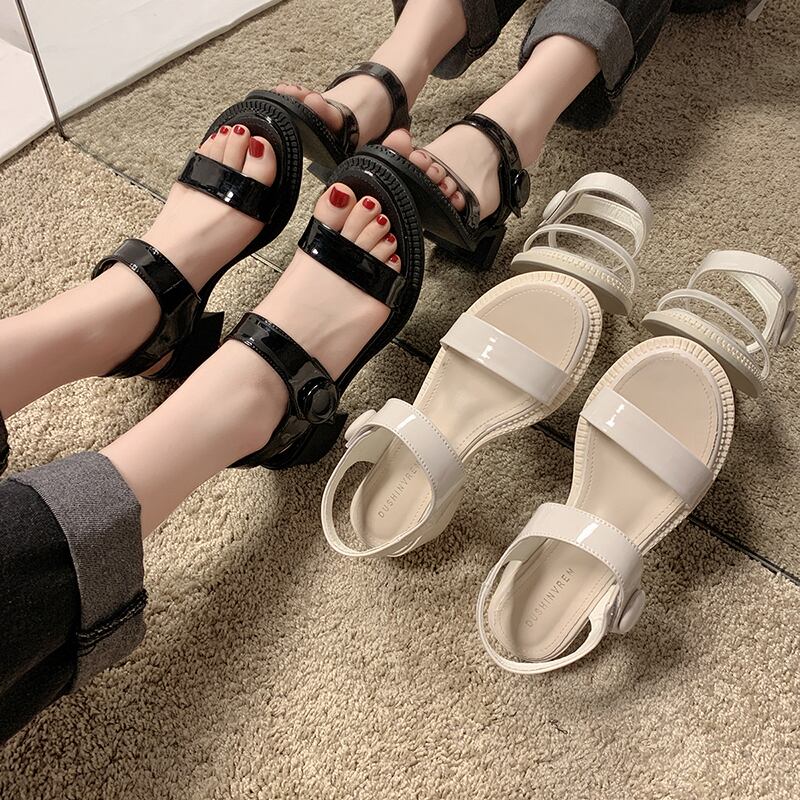 サンダル女性2020新しいカジュアルシューズ女性夏の野生の妖精スタイル厚いヒール学生ビーチ休暇ローマの女性の靴 部族の婦人靴4135053