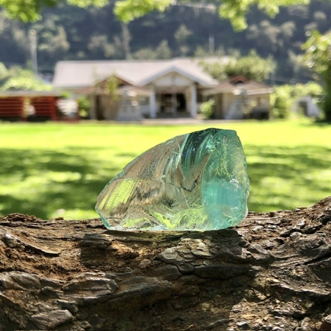 レムリアの海を守る虹の精霊∞アンダラクリスタル | PAY ID