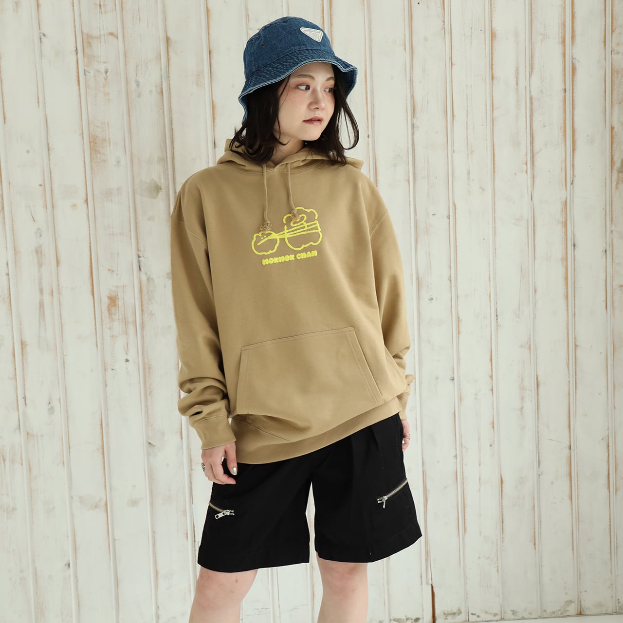 さみしんぼウサパーカー / サンドカーキ(MK-438)