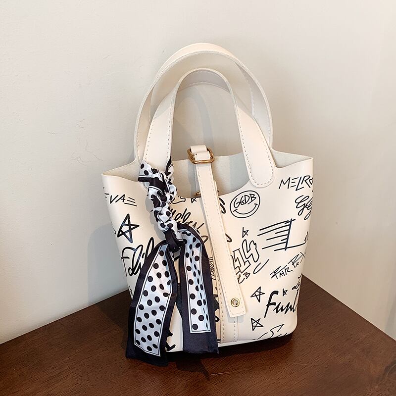 サマー 夏物 メッセンジャーバッグ 手作りハンドバック18013393118