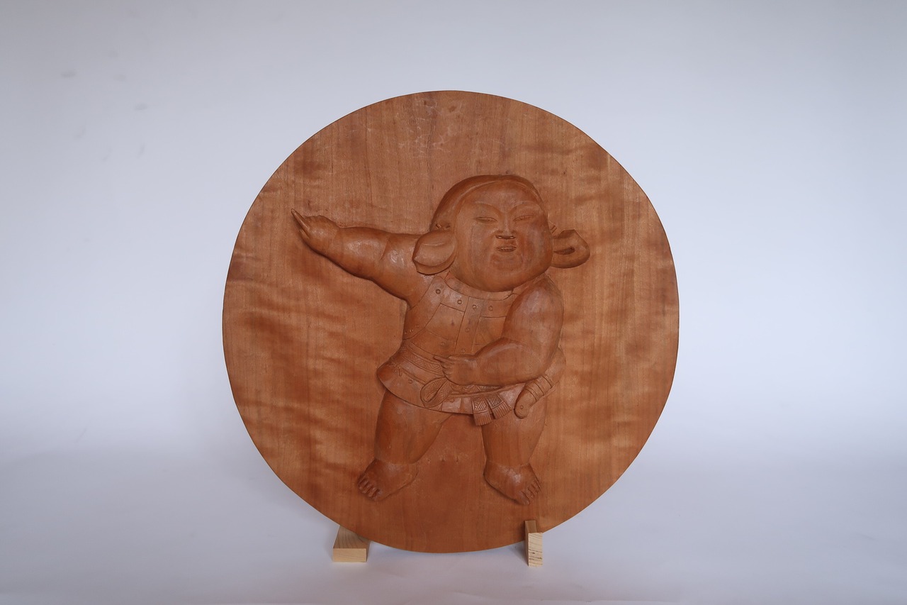 The Inherited Guide ― An Original Yatagarasu Child Relief by Nozomu Mori