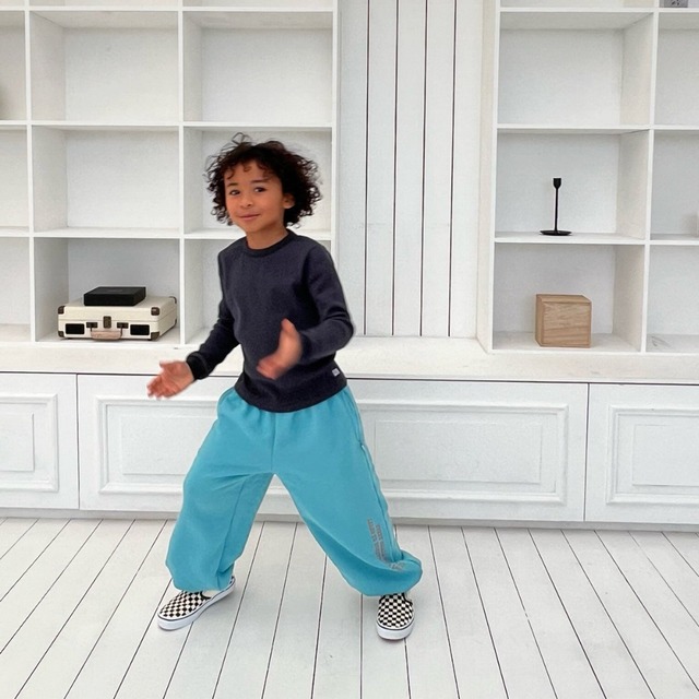 《送料無料》予約:レタリングジョガーパンツ【cantuccistudio】※ジュニアサイズ