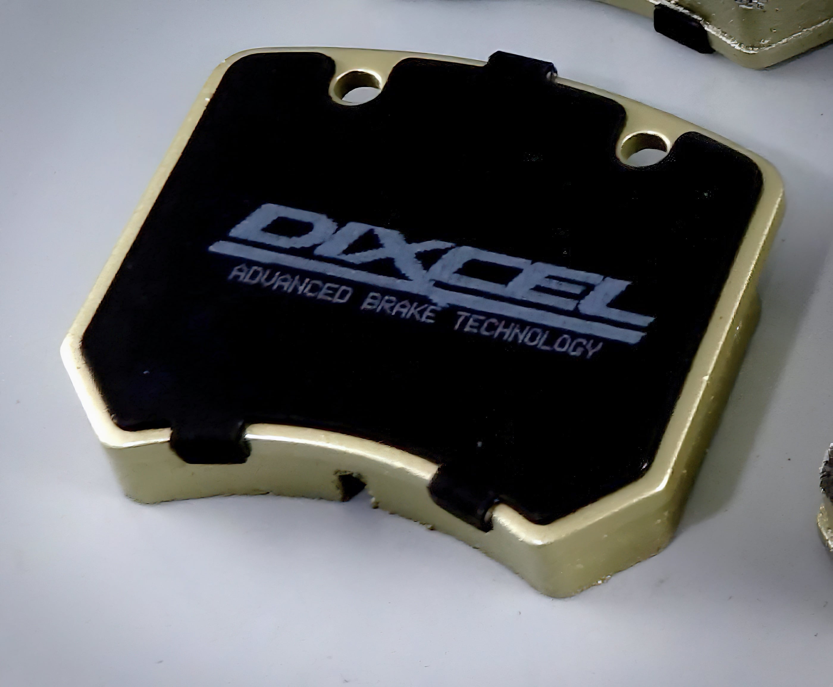 PS4バッド付 レーシング・ブレーキパッド New Zタイプ10インチ用 DIXCEL/D.O.SPEC
