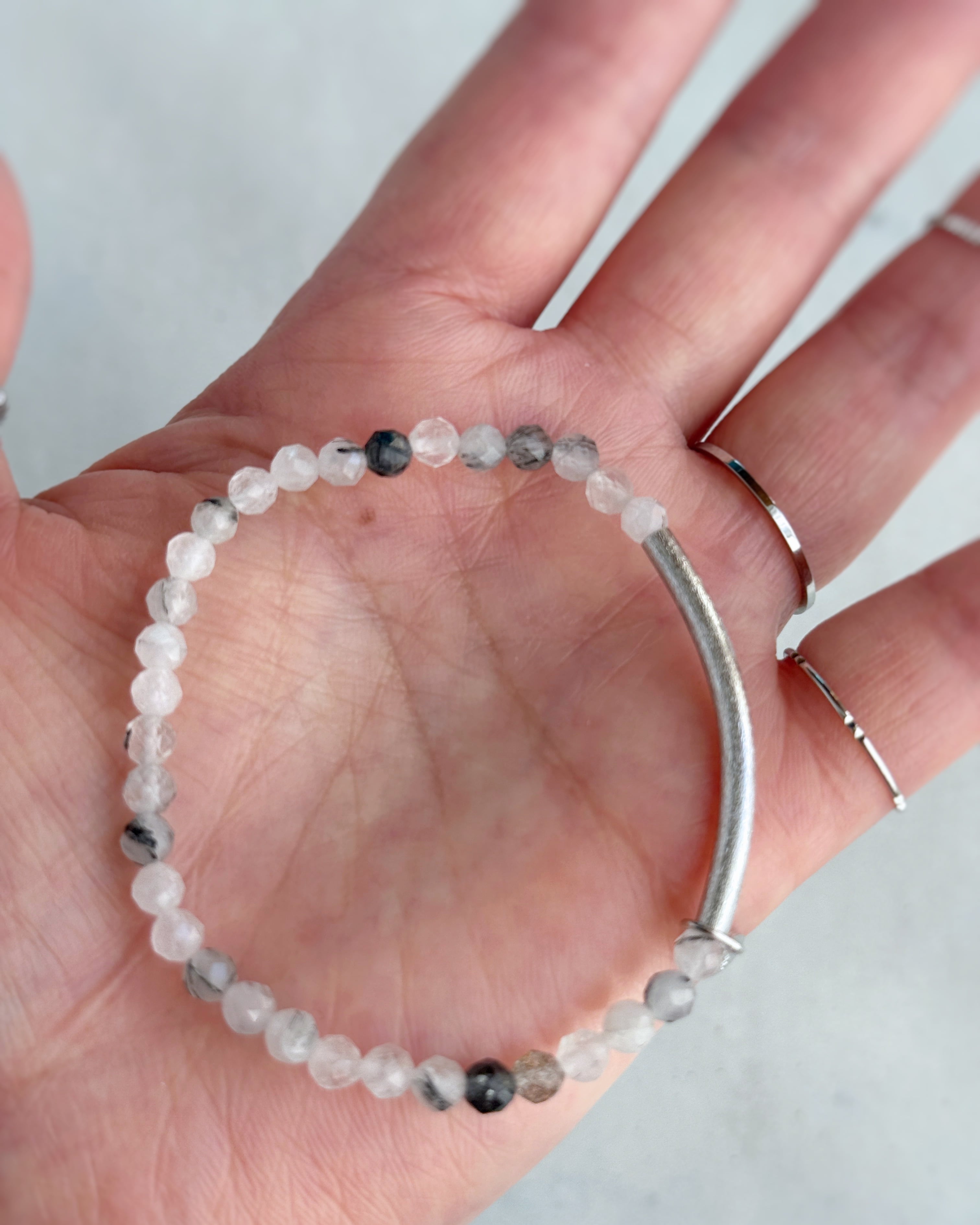 【再販】Tube & stone bracelet(ブラックルチルクォーツ)