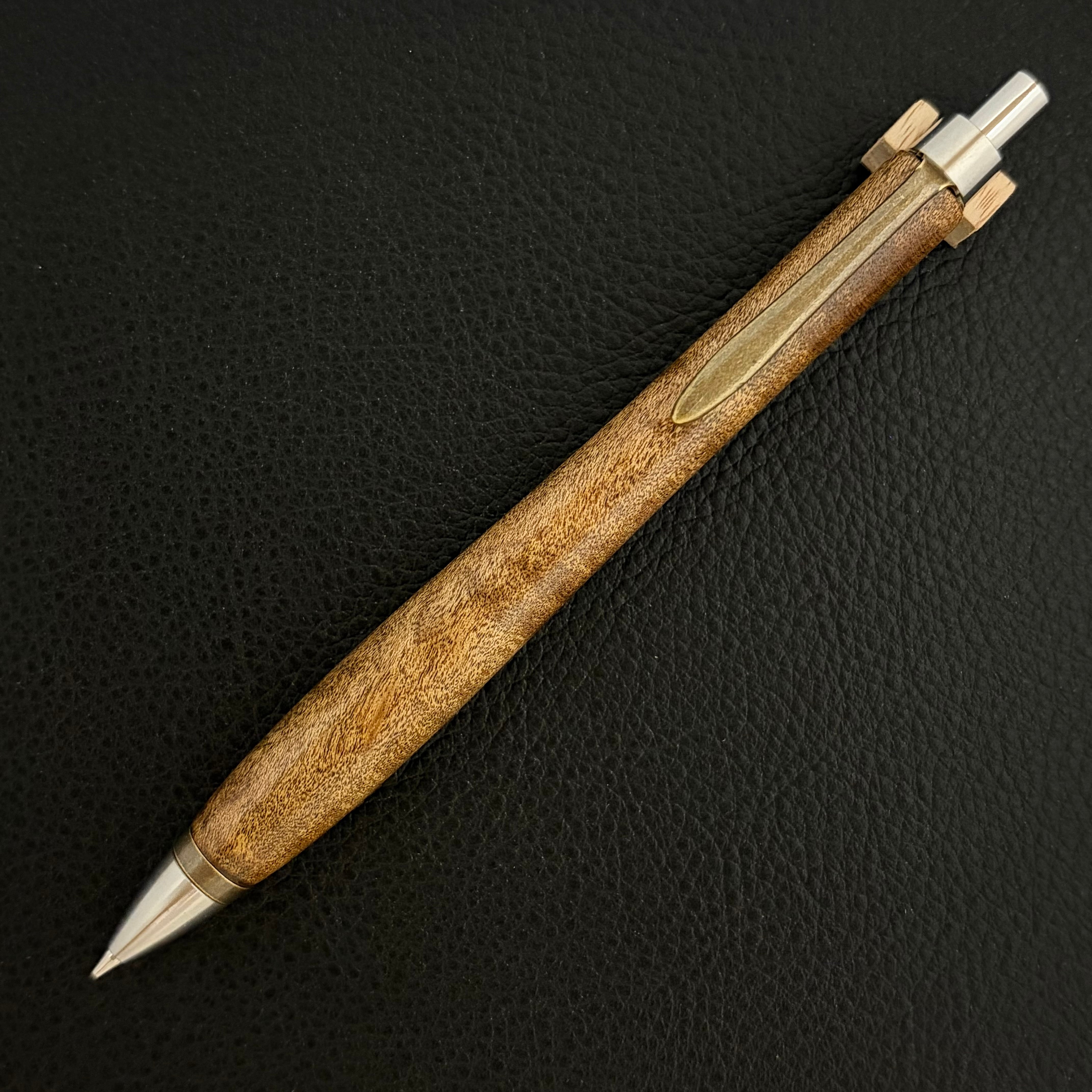 ペンシル「炭（すみ）」 | 匠衆・朱椿粋