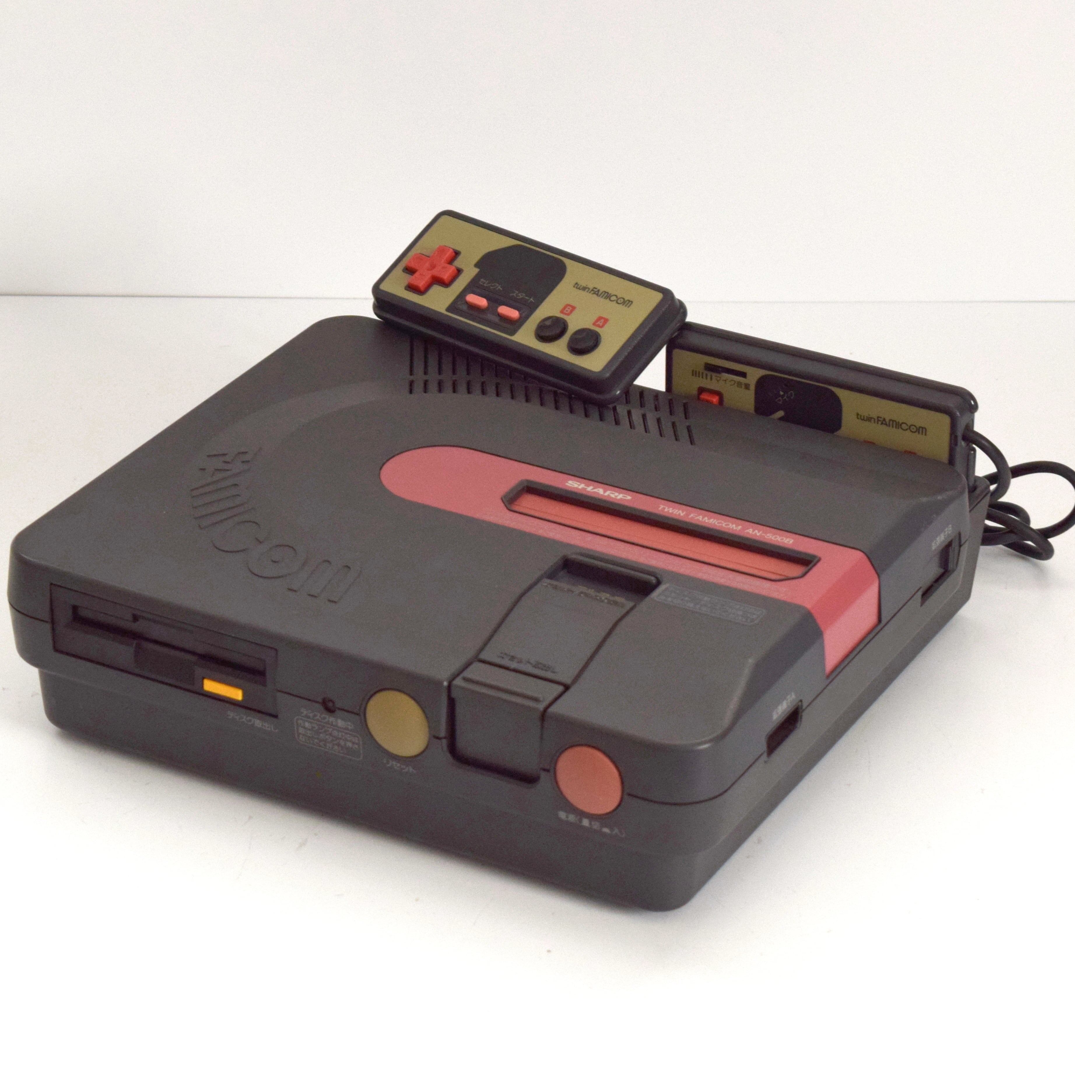 ファミリーコンピュータ | PIXEL PUNCH