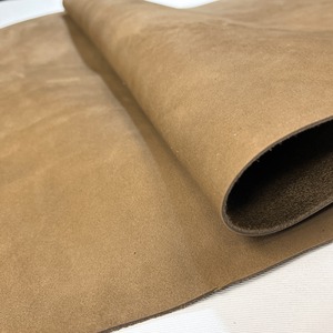 牛革　ヌバック【約49ds / 約1.6mm厚】[小傷有り]　L3G-020