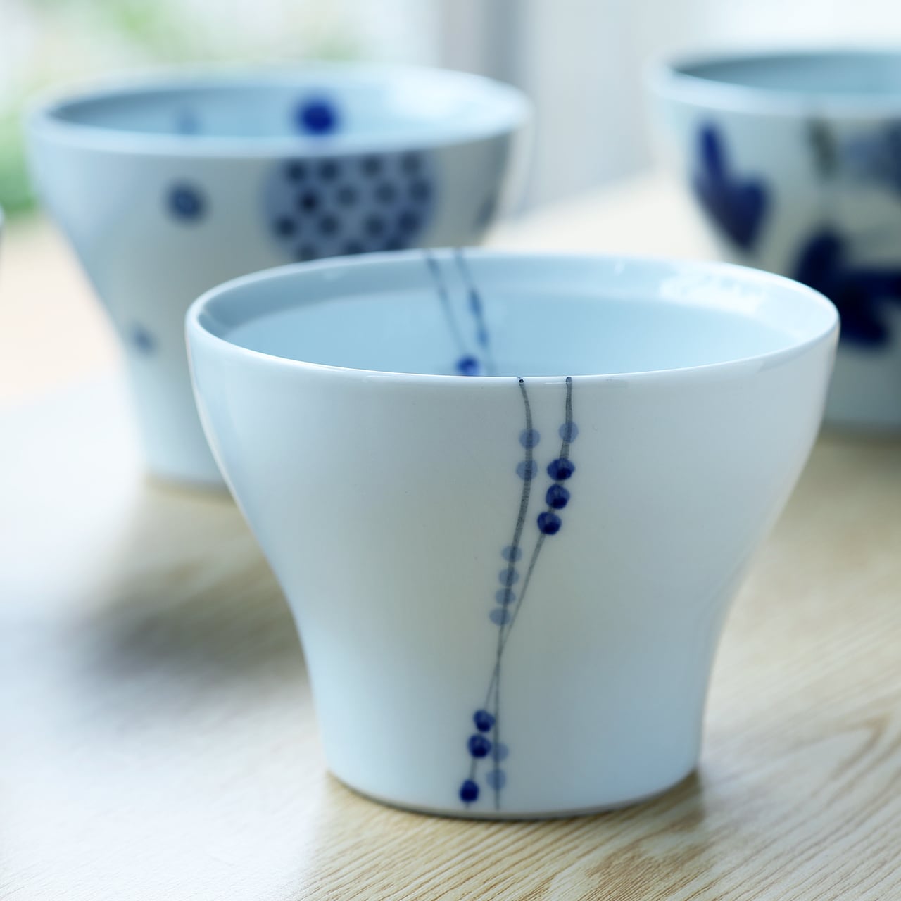 点つなぎ 和カップ 作：陶房 青（波佐見焼） | にっこう生活館 ONLINE