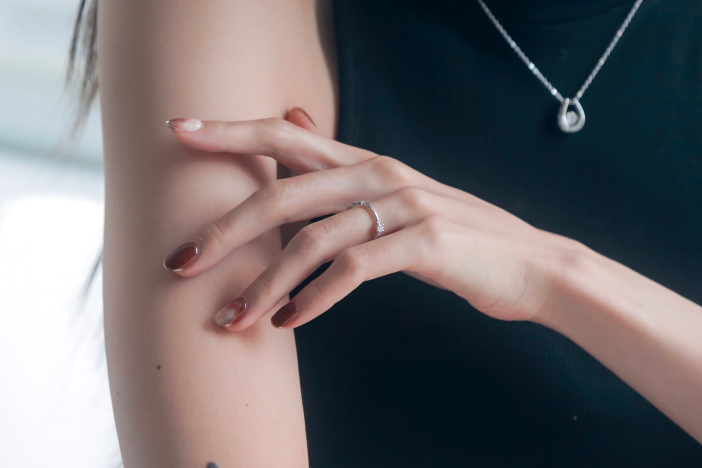 一粒ダイヤリング