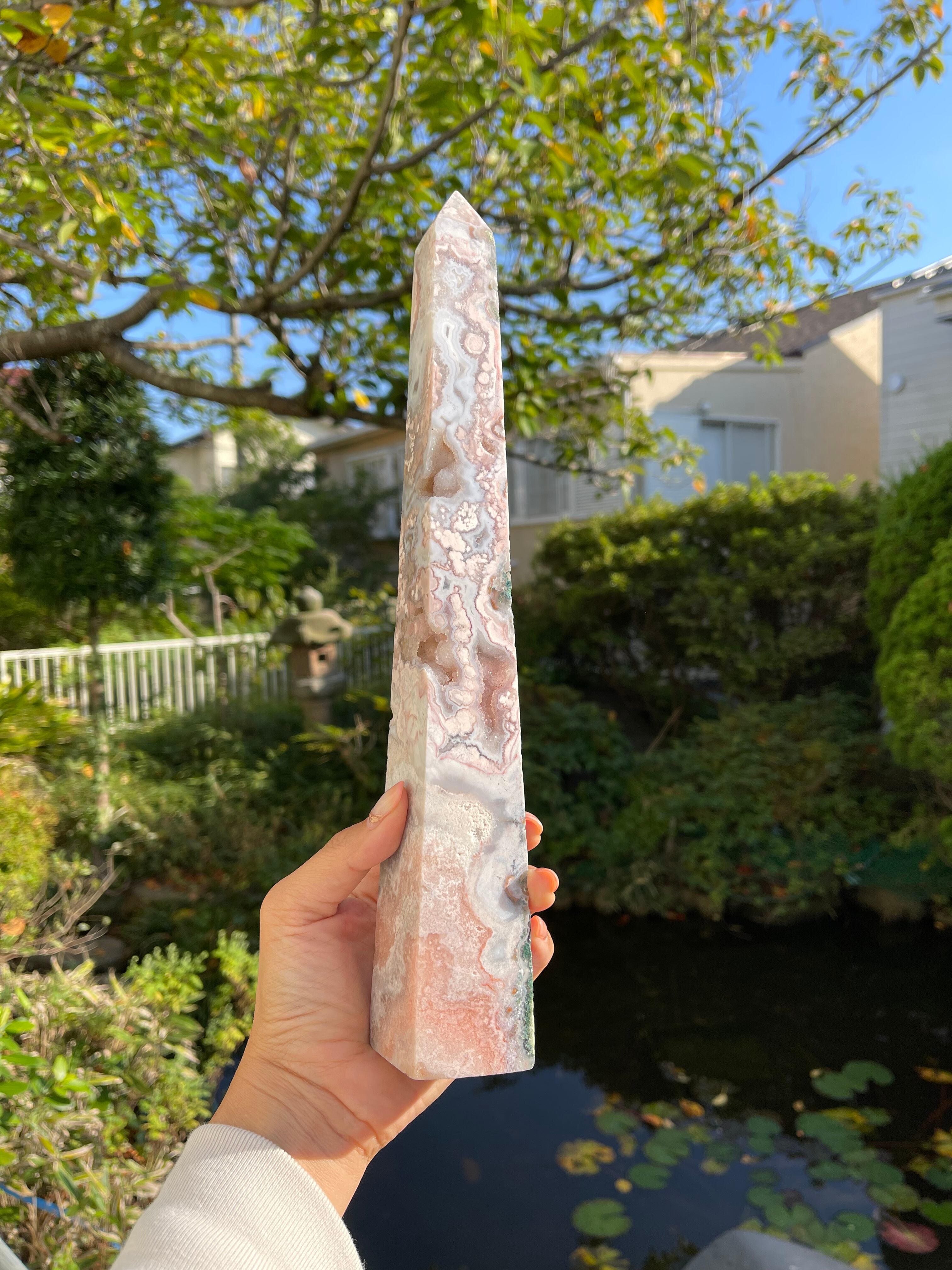 Pink amethyst tower 35cm