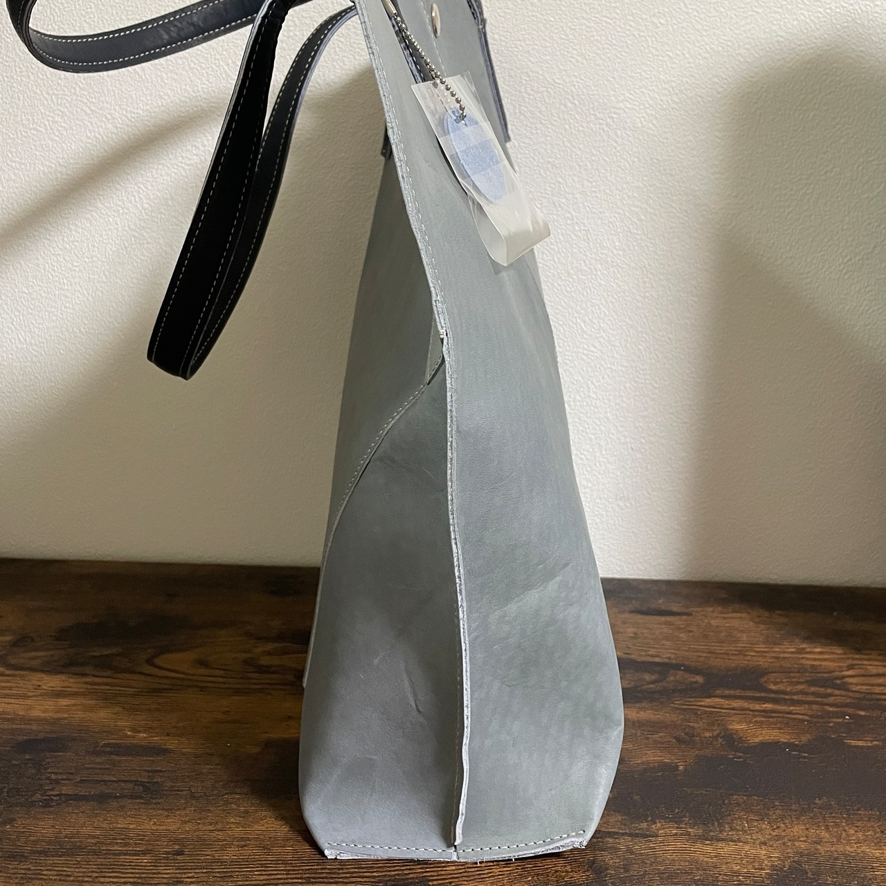 グローブレザー トートバック（縦型） グレー 【国産牛革】