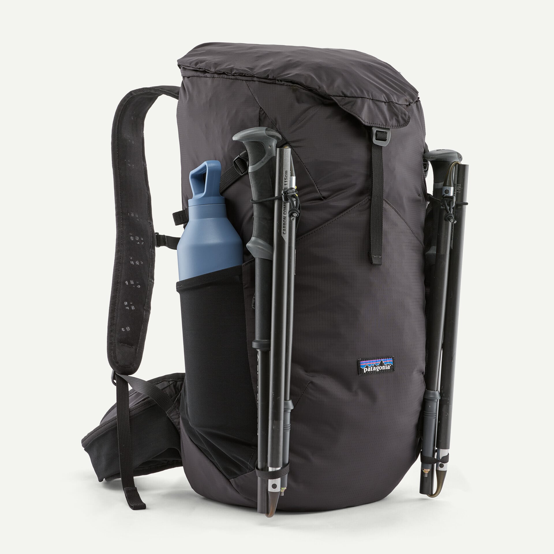テラヴィア・パック 28L 48911 Black | パタゴニア正規販売代理店