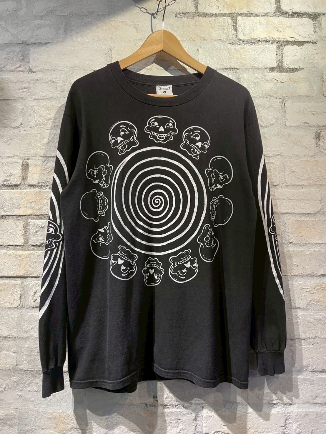 90s USA製 MOJOWARE ロンT 黒 アートプリント　希少品！ 90s MOJOWARE L/S T-Shirt | B U D