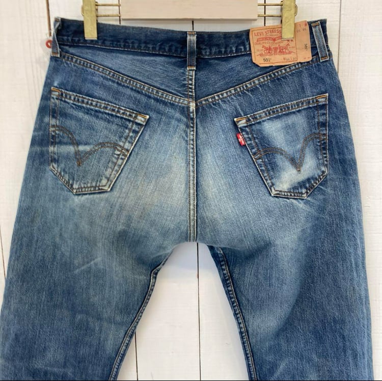 ☆リーバイス Levis 501☆濃紺インディゴ ダメージリペア 鬼ヒゲ ☆リーバイス Levis 501☆濃紺インディゴ ダメージリペア 鬼ヒゲ