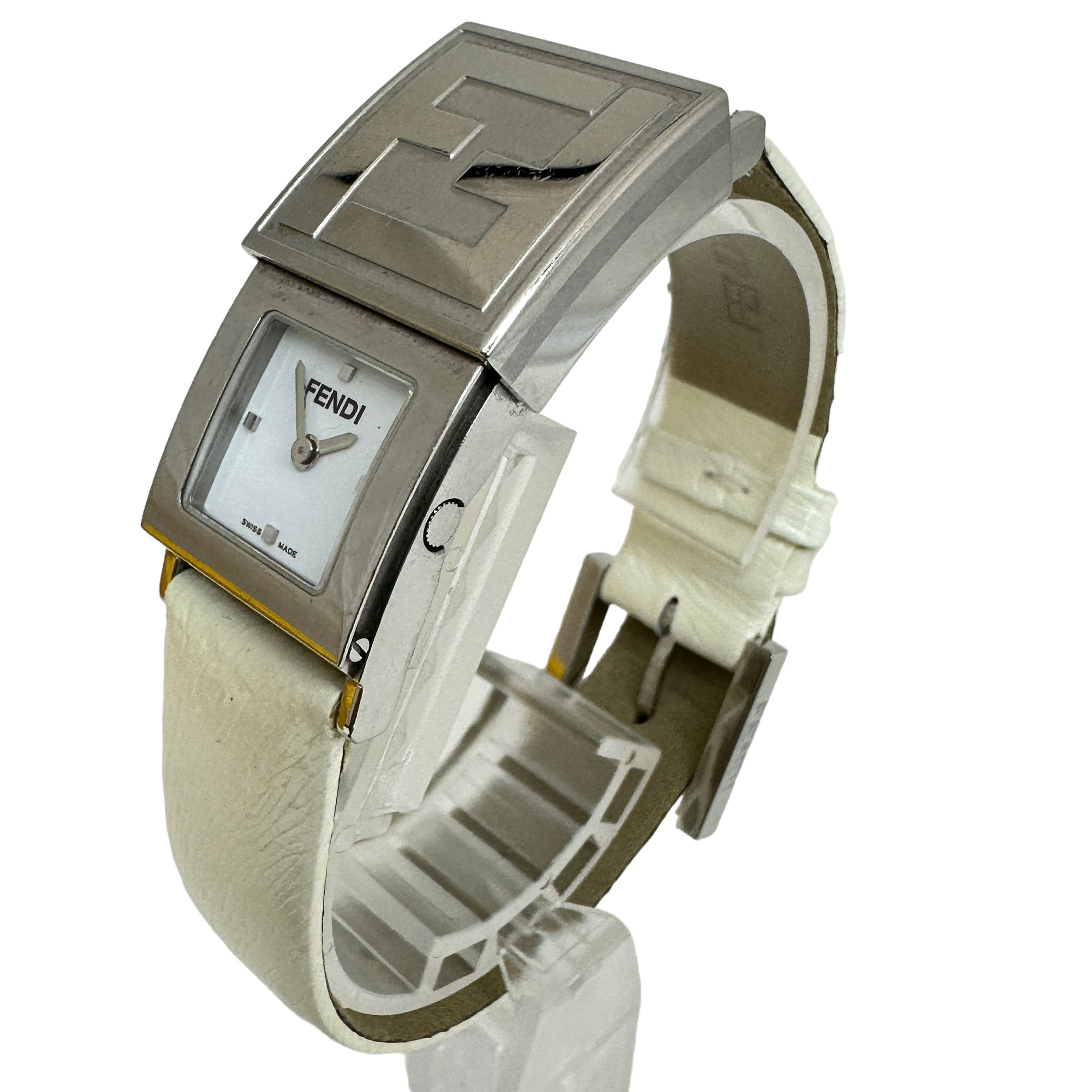 478 FENDI フェンディ時計 レディース腕時計 ダイヤ シークレット