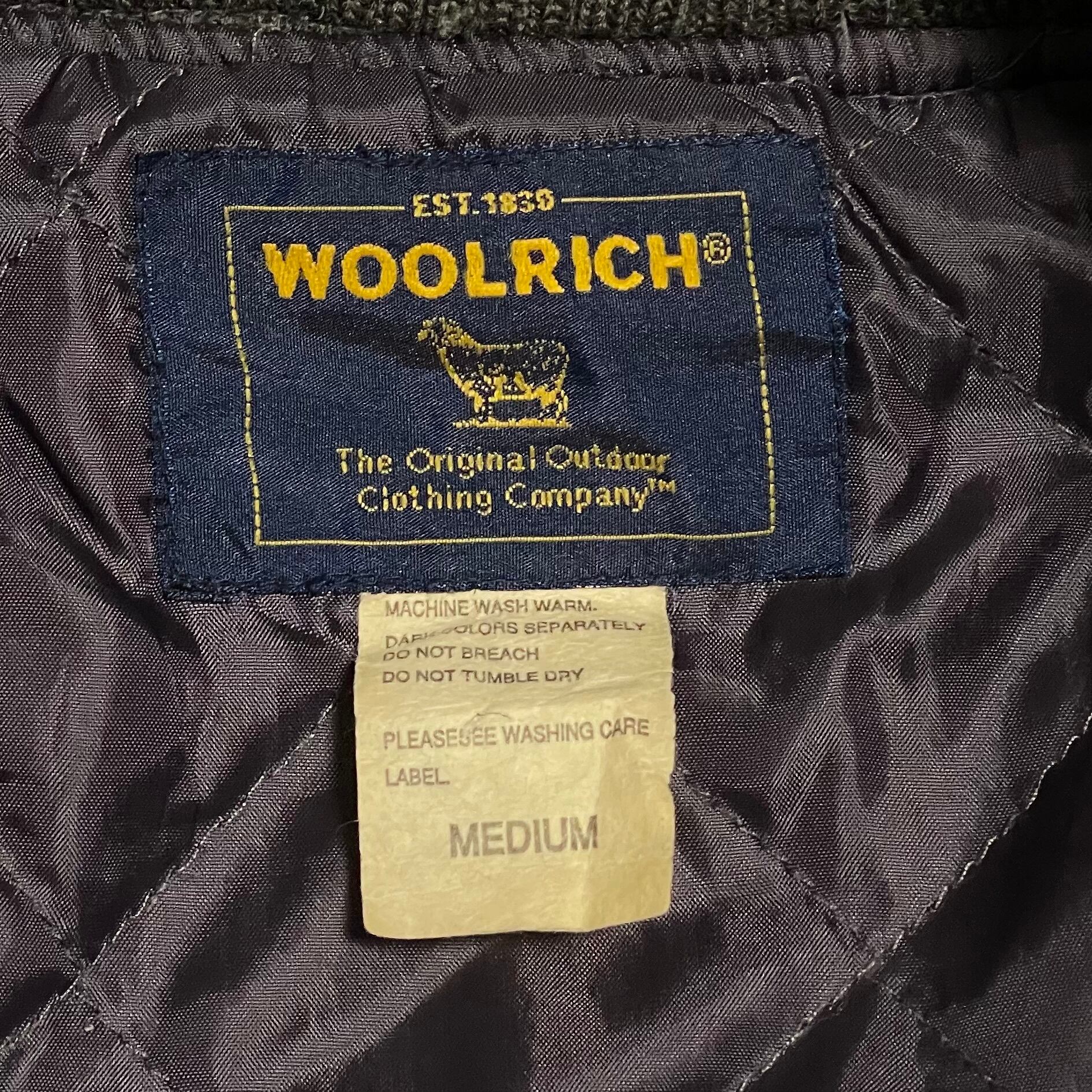 WOOLRICHウールリッチ ストライプ柄 柔らか生地 中綿ジャケット WOOLRICHウールリッチ ストライプ柄 柔らか生地 中綿ジャケット