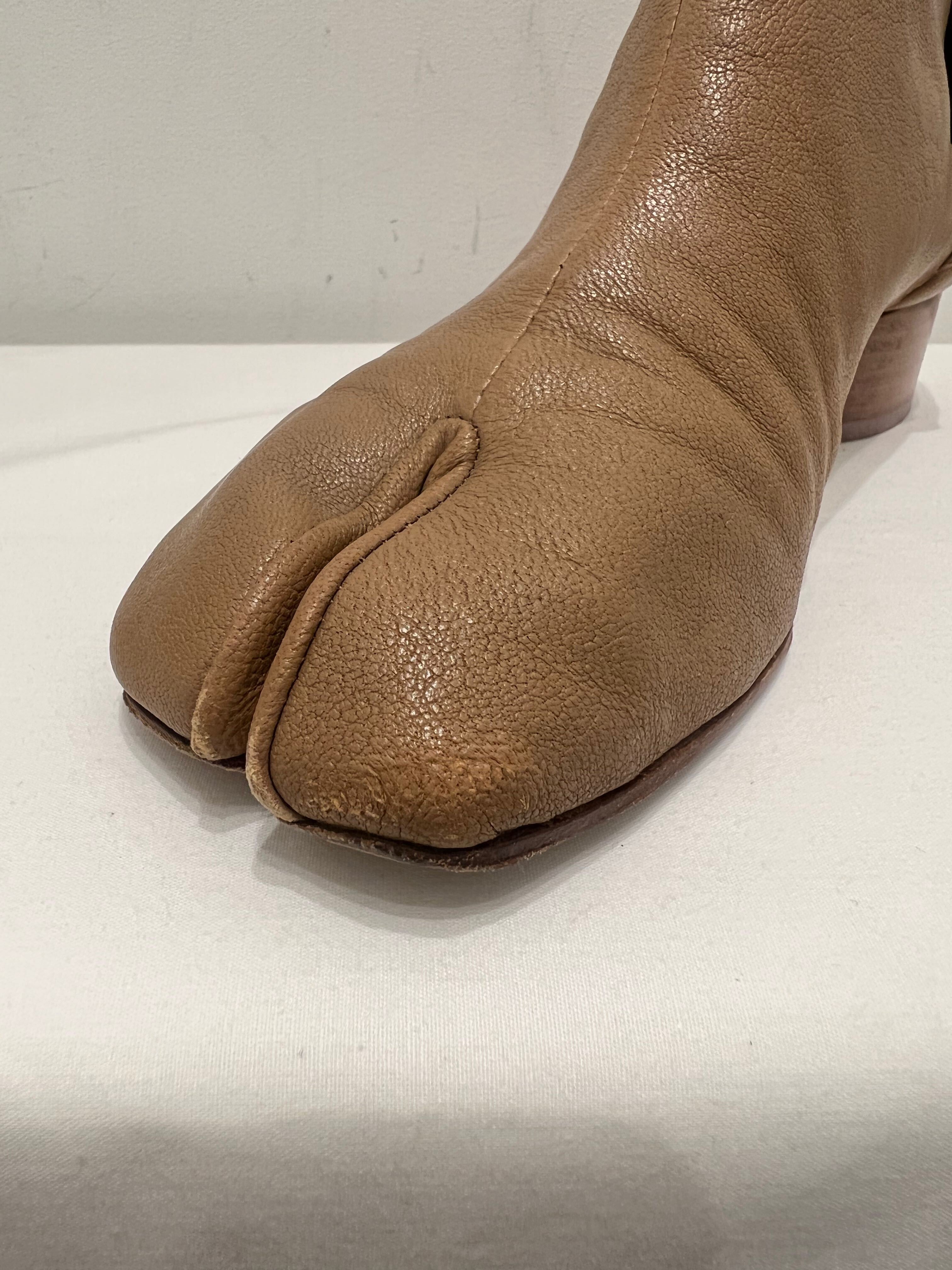 Maison Margiela / nude tabi boots. | AURA JAPON