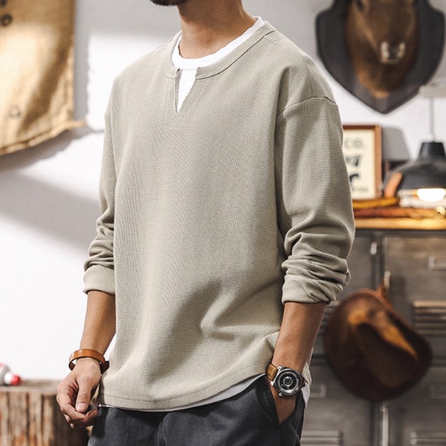 Vネックフェイクレイヤードシャツ 10204