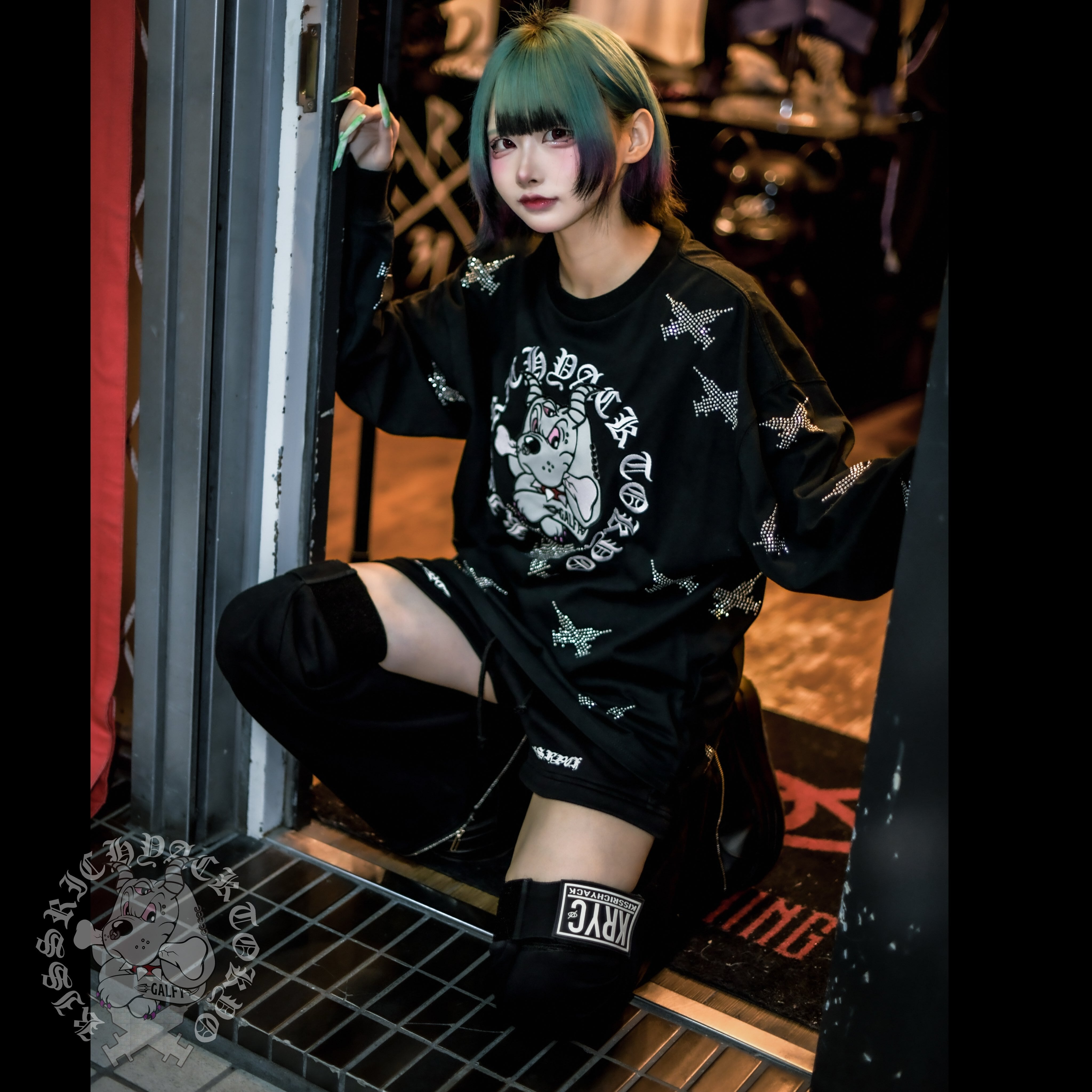 予約】「ピカピカ注射器ロンT」 | KRY clothing