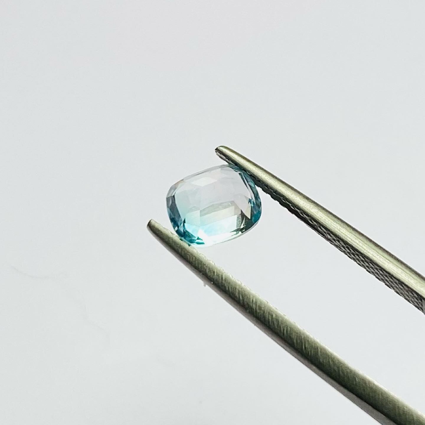 奇跡バイカラートルマリン