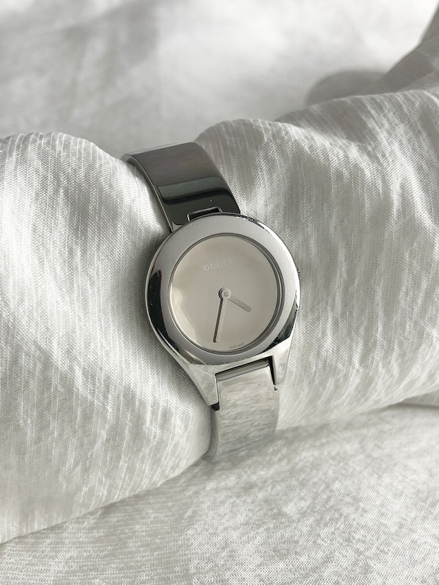 GUCCI グッチ 腕時計 シルバー ステンレススチール クウォーツ バングルウォッチ 6700L vintage ヴィンテージ オールド btrc45