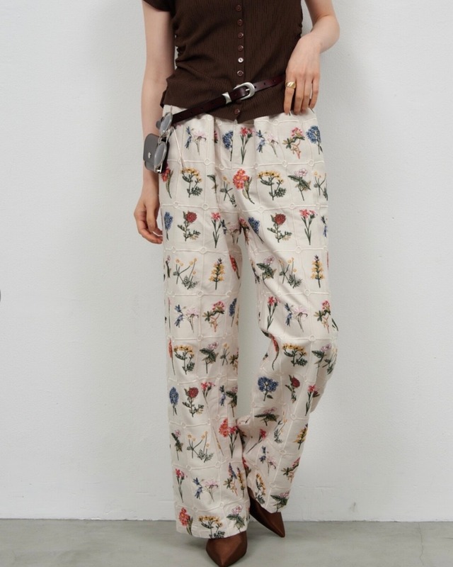 【新作アイテム送料無料】floral-embroidered pants