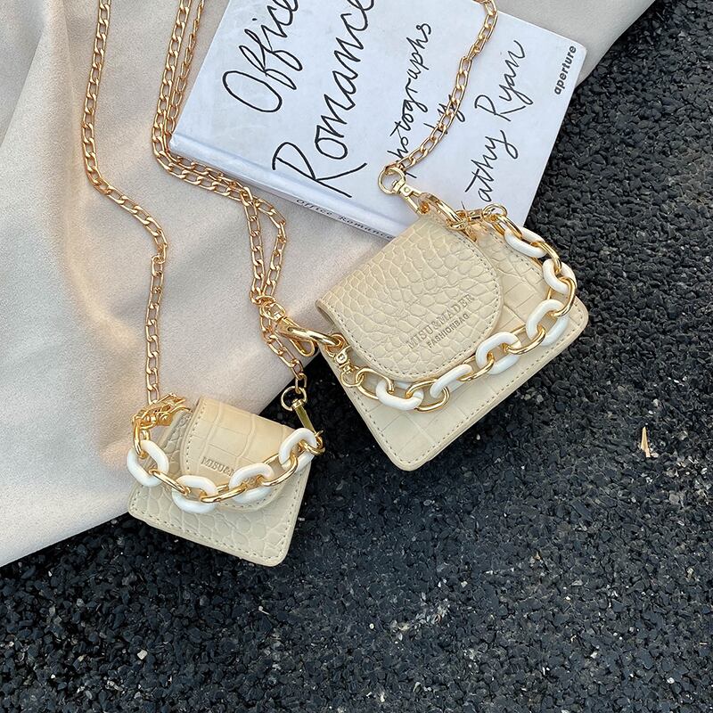 新しい小さなバッグ女性バッグ2020新しい波インワイルドショルダーメッセンジャーバッグファッションミニチェーン小さな正方形のバッグ Tiancai_Wing_Bag3814679