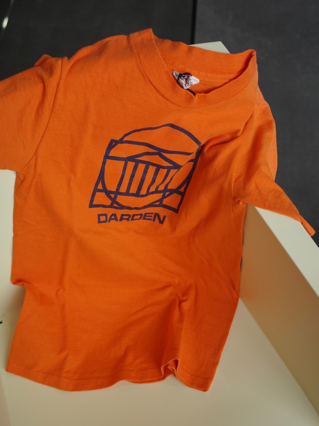 <vintage>”DARDEN”orange Tshirt