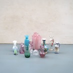 蛍光色の一輪挿し