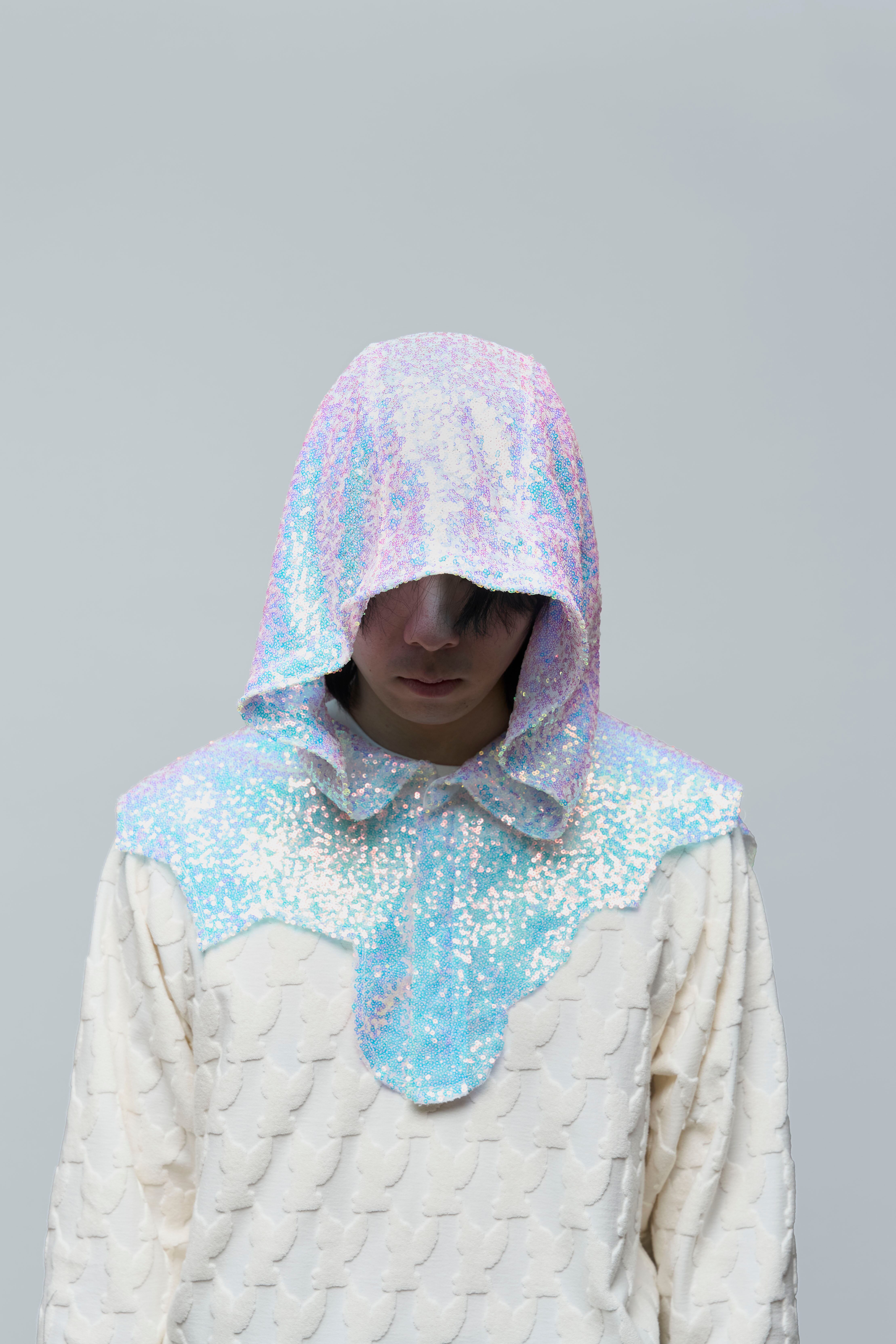 MASU / RAGGED SEQUINS MINI CAPE(PEARL) | THE MODERN AGE