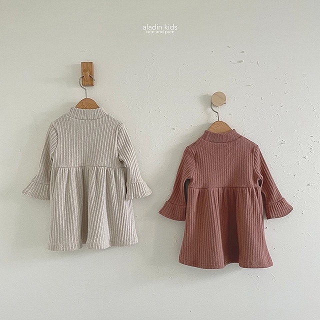 【即納】NO.132 flare sleeve one-piece