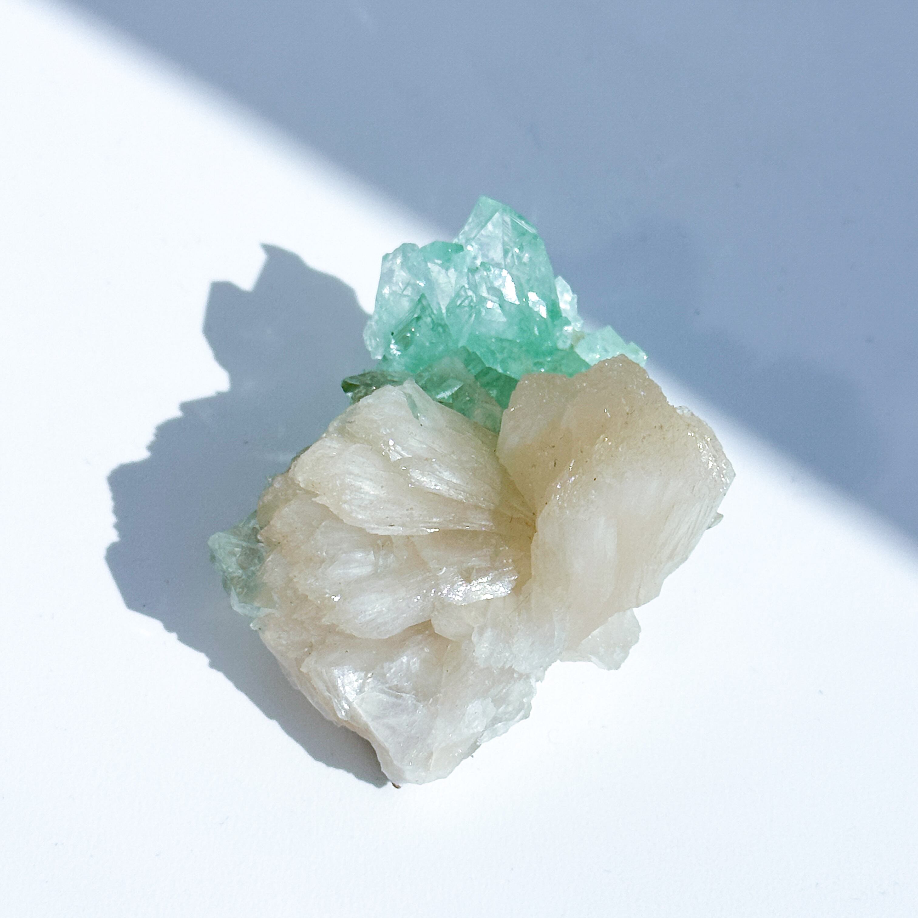 グリーンアポフィライト＆スティルバイト 22◇ Green Apophyllite