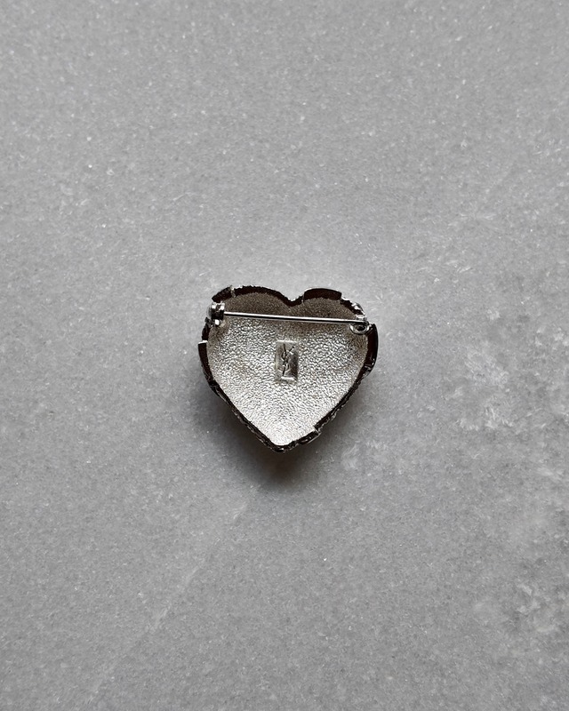 【Yves Saint Laurent】heart pin brooch