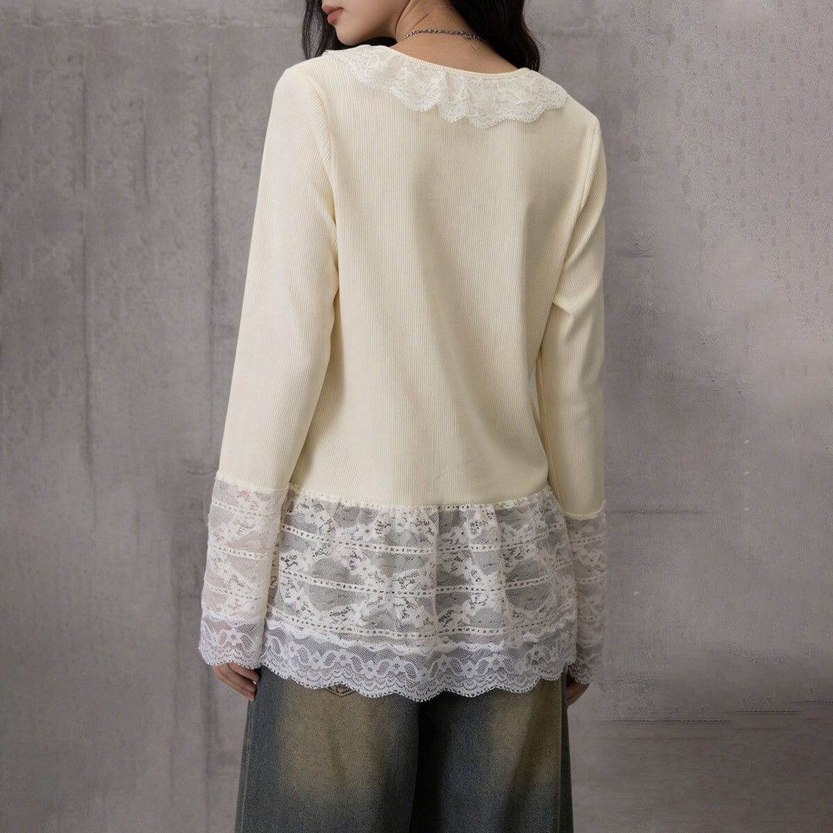 レース切り替え 長袖 Tシャツ トップス レディース 春夏秋 韓国 きれいめ 大人 かわいい 重ね着風 レイヤード カットソー カジュアル 透け感 裾レース 袖レース 大人可愛い 大人女子