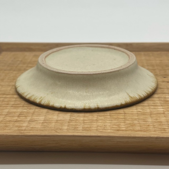 『沖本 東』石臼小皿　ｱｲﾎﾞﾘｰ　2022118010014