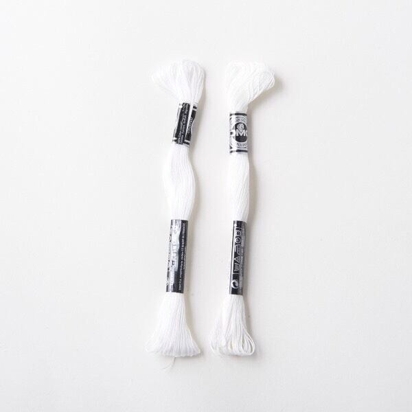 DMC アブローダー25番 色:B5200