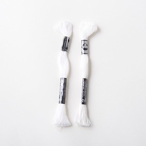 DMC アブローダー25番 色:B5200