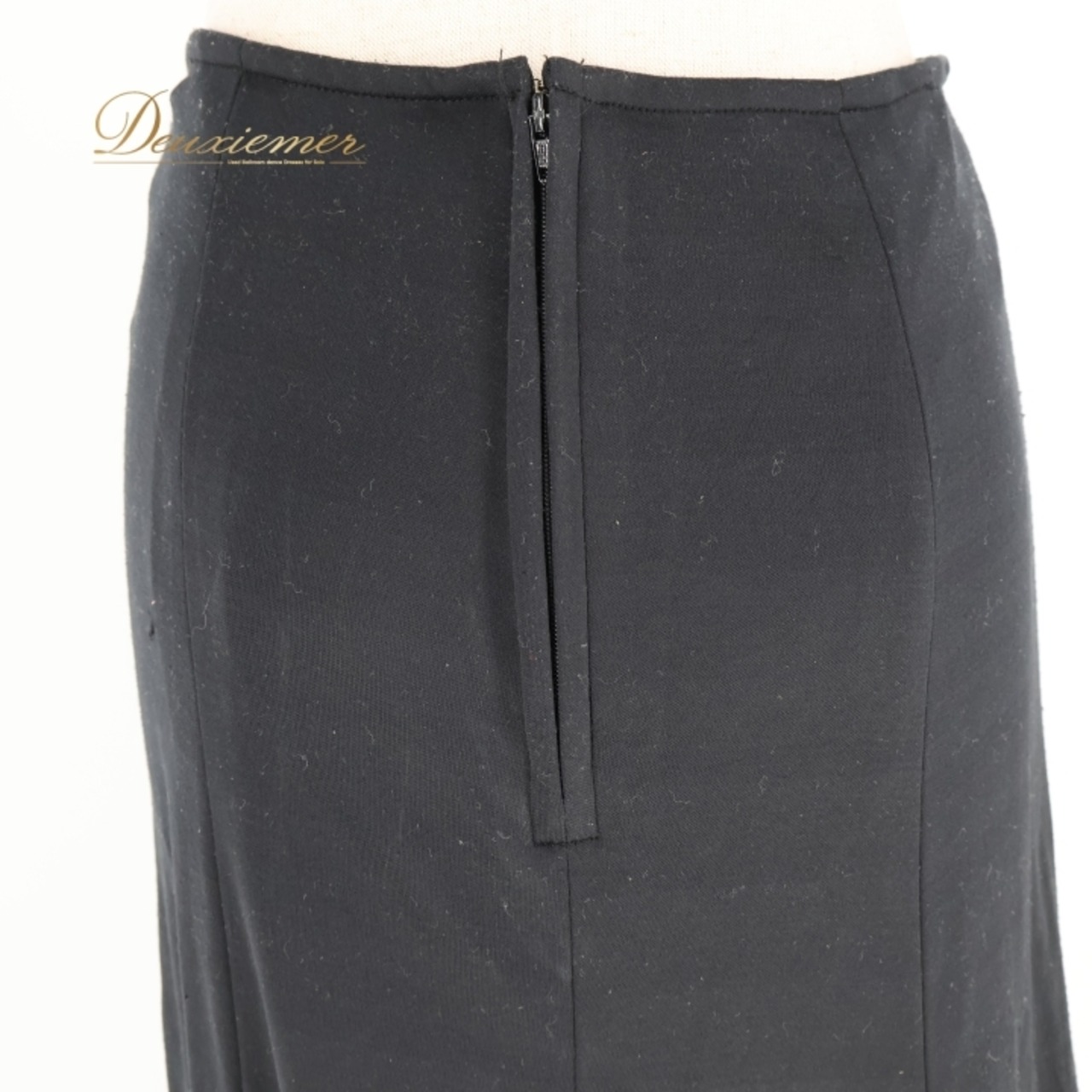 フラメンコ 衣装 ファルダ スカート 黒 無地 レッスン 練習着 ダンス パーティ 発表会 伸縮 ストレッチ ブラック系 フェスティバル ステージ用 おしゃれ 軽量 シンプル コスチューム