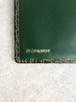 Yves Saint Laurent イヴ・サンローラン 財布 グリーン ロゴ クロコ型 