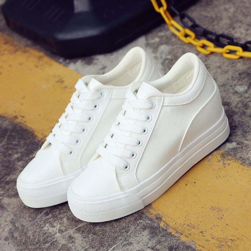 レディースシューズ 厚底シューズ 厚底スニーカー 白 プラットフォームシューズ スニーカー インヒール7cm 美脚 歩きやすい シューズ 痛くない シンプル アミュレット Amulet 厚底スニーカーシューズ 春 夏 秋 冬 韓国