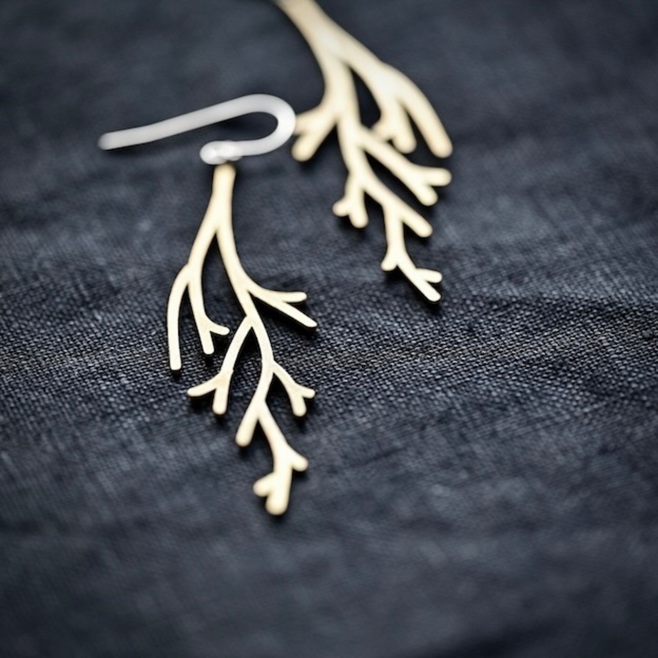 竹俣勇壱　フック式真鍮ピアスF 葉っぱ(Leaves)　［2104280000236］