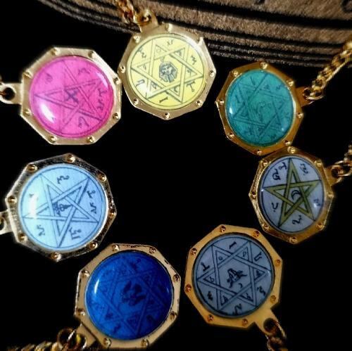 ソロモン王の魔法円・ワンド・魔法カプセル・世界のおまじない他