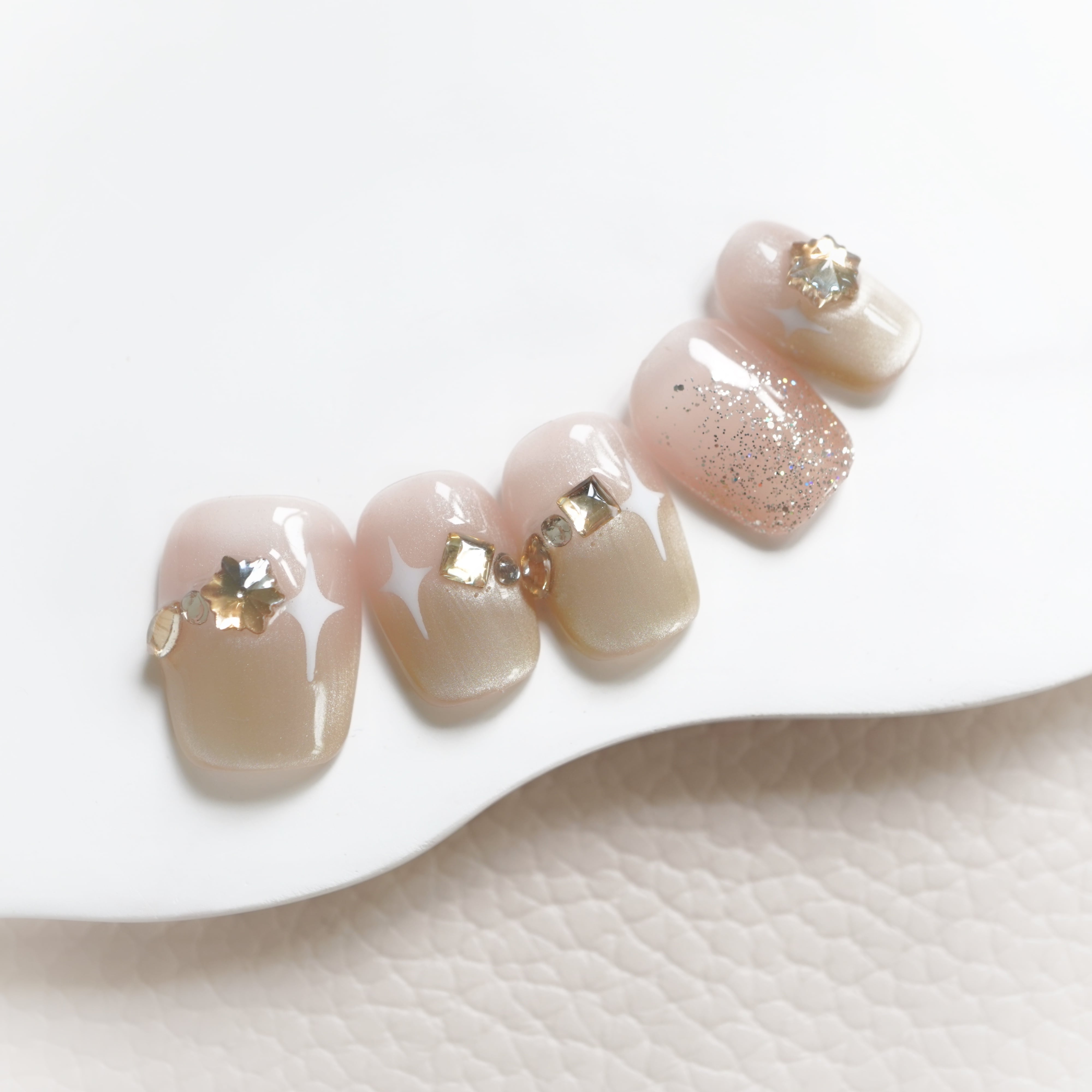 #328 ショートスクエア/ZH011 繰り返し使えるネイルチップ