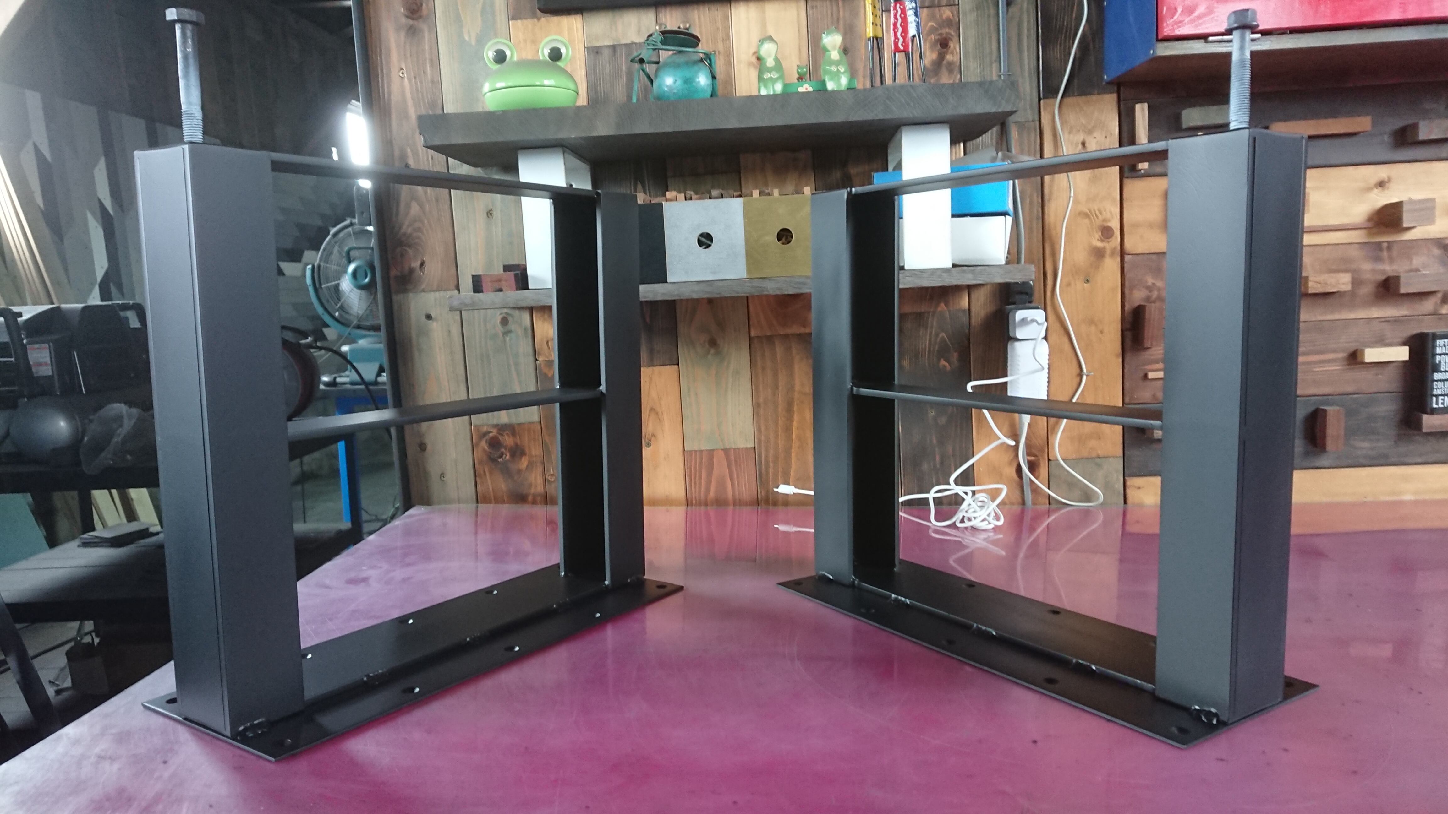 マットブラックでアイアンなフラット鉄脚♪ 50×400×350mm 日型 2脚ver  