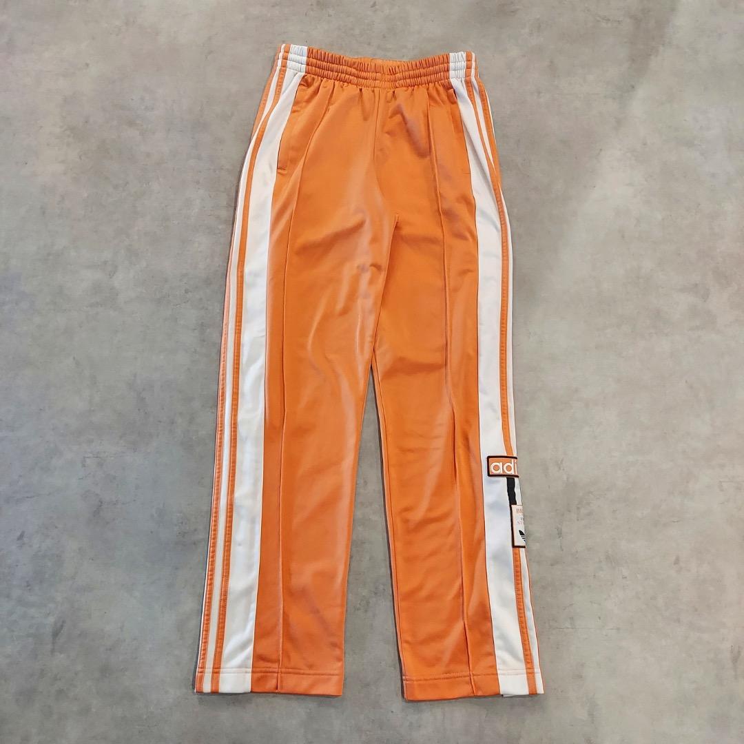 ブラックピンクロゼ着用 adidas アディブレイク トラックパンツ オレンジ アディダス トラックパンツ ブラックピンク ジェニー ロゼ M オレンジ