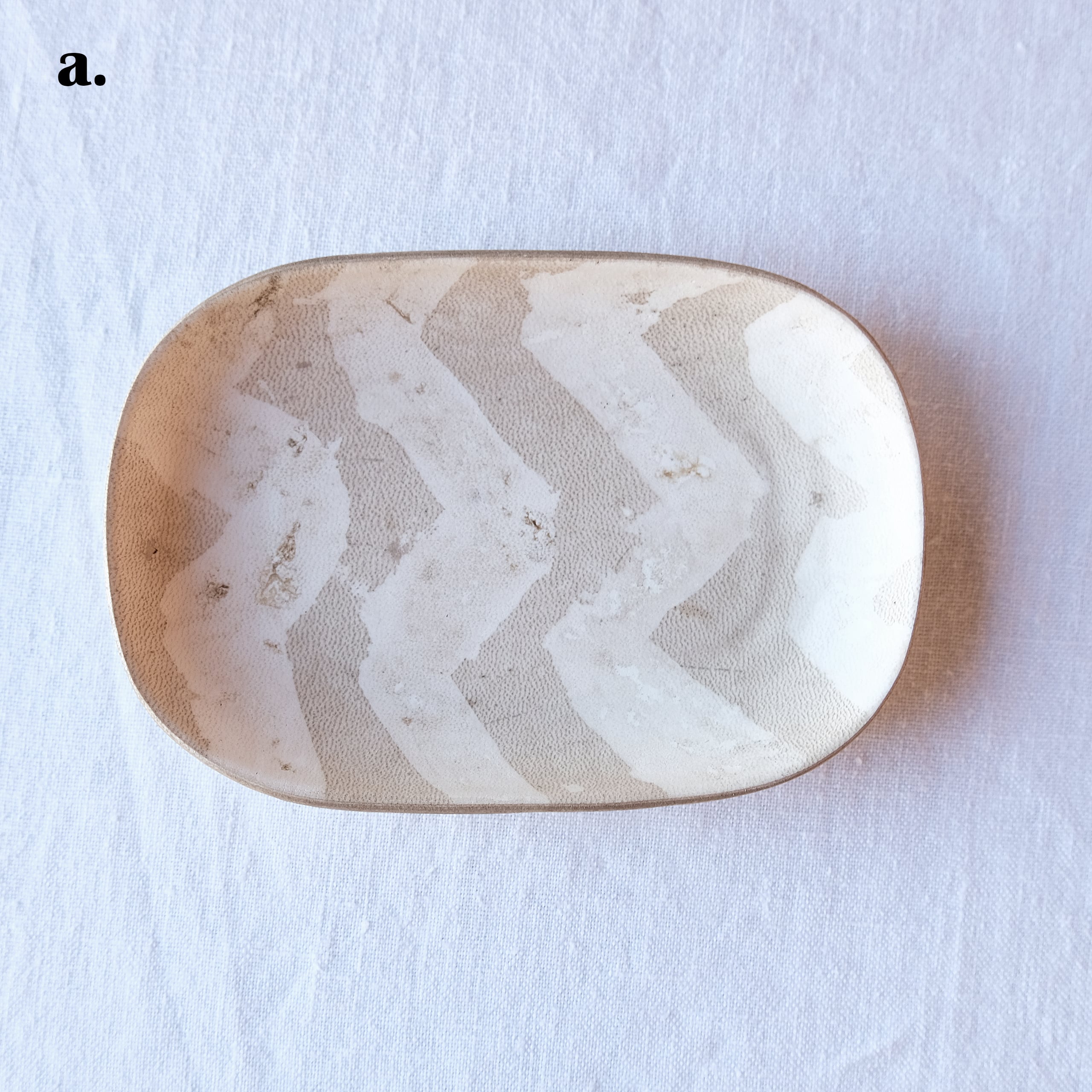 太田一永 Kazunaga Ohta 革トレー豆